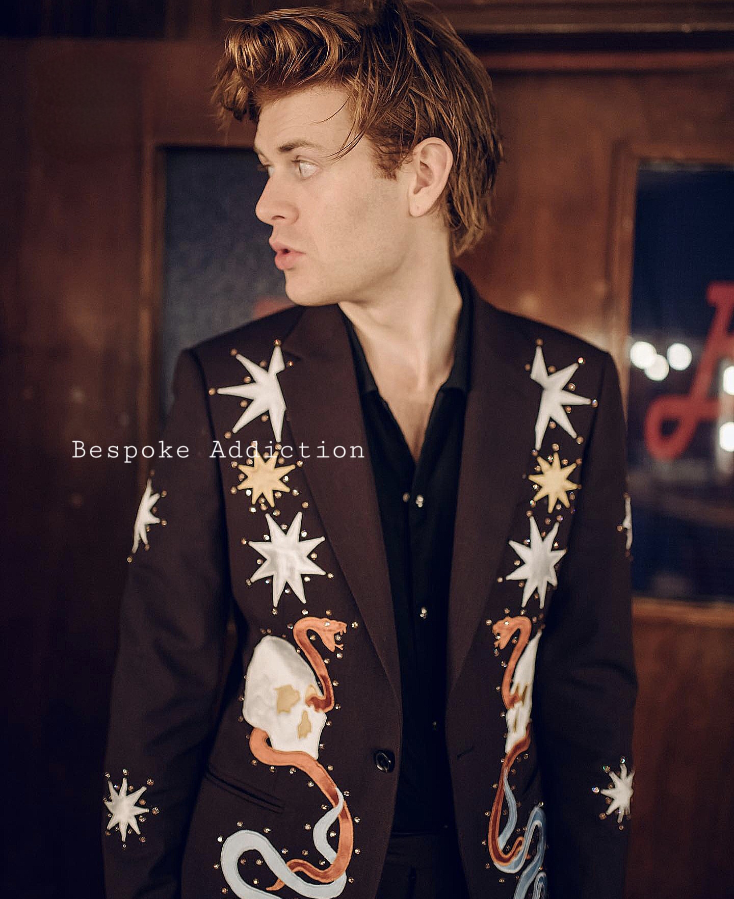 Men 2Pc Red Customized Skeleton Star Embroidered Rhinestones Country Western Nudie Suit Vintage Wedding Stage Cowboy Groom Set